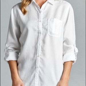 Women’s White Button Down🤍